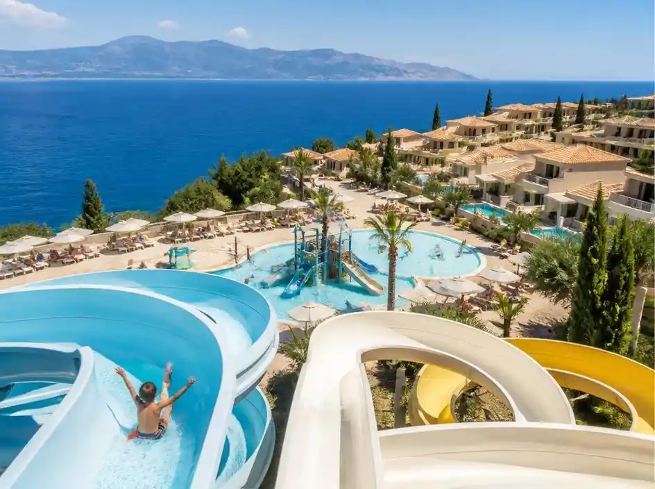 Idealne rodzinne wakacje w Ionian Sea Hotel Villas Aqua Park Kefalonia